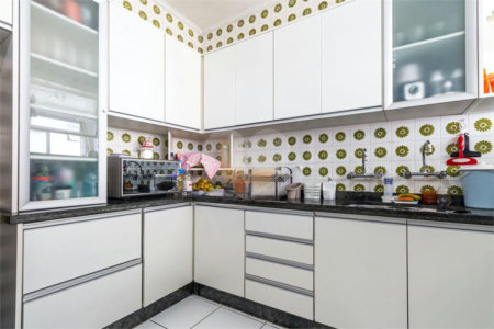 Apartamento à venda com 3 quartos, sendo 1 suíte,  em Santa Cecília, São Paulo, SP