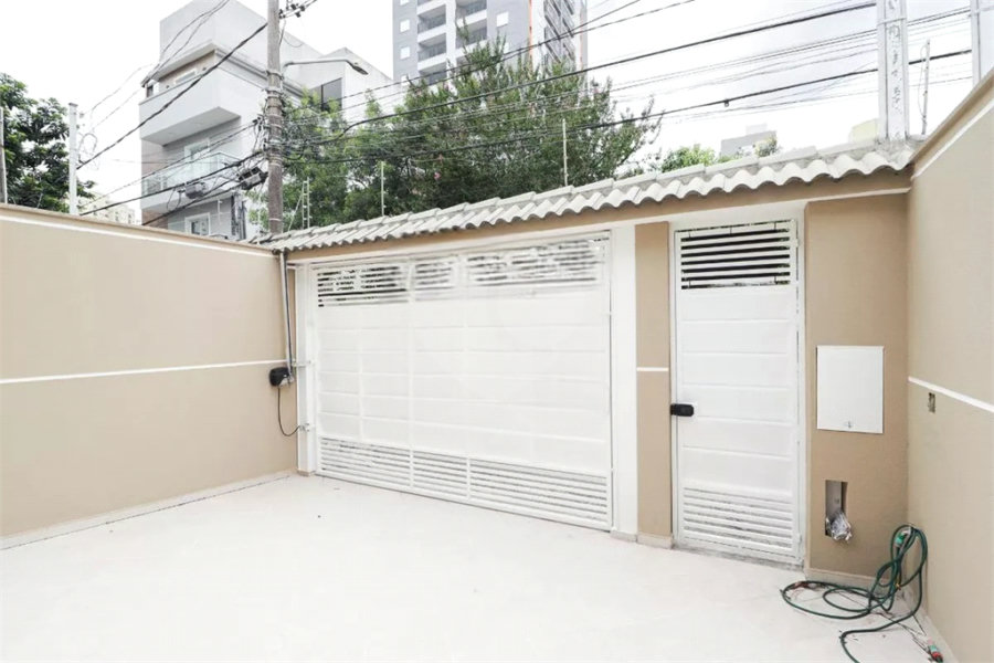 Sobrado à venda com 4 quartos, sendo 3 suítes, em Tucuruvi, São Paulo, SP