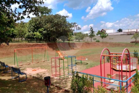 Casa à venda com 5 quartos no condomínio Residencial Vila Franca, Paulínia - SP