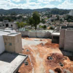 Casa à venda com 4 quartos, sendo 2 suítes, no condomínio Residencial Floresta, São Paulo - SP