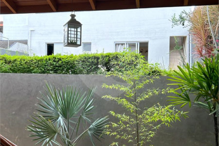 Casa à venda com 3 quartos, sendo 1 suíte,  em Vila Vitória, Mogi das Cruzes, SP