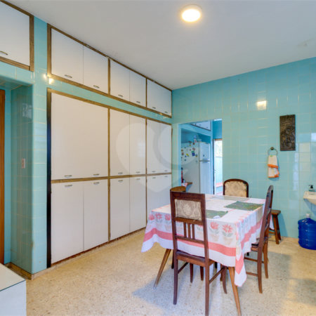 Casa à venda com 5 quartos, sendo 2 suítes, em Alto da Boa Vista, São Paulo, SP