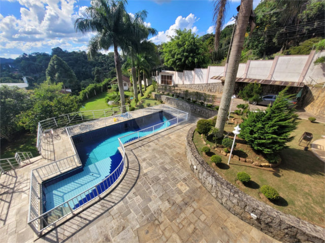 Casa à venda com 3 suítes no condomínio Alpes da Cantareira, Mairiporã - SP