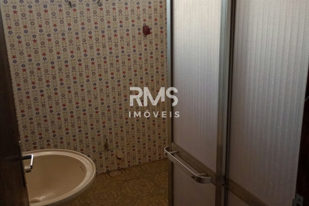 Casa à venda ou para alugar com 3 quartos, sendo 1 suíte,  no Centro, Angatuba, SP