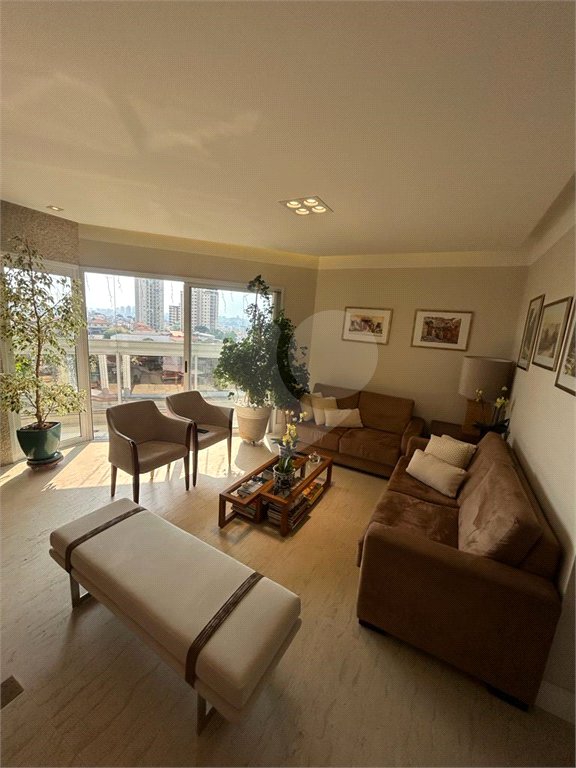 Apartamento à venda com 3 suítes em Santa Teresinha, São Paulo, SP