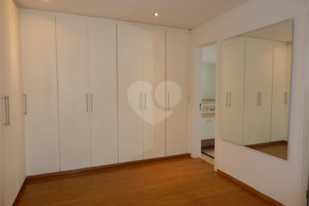 Apartamento à venda com 4 suítes em Moema, São Paulo, SP
