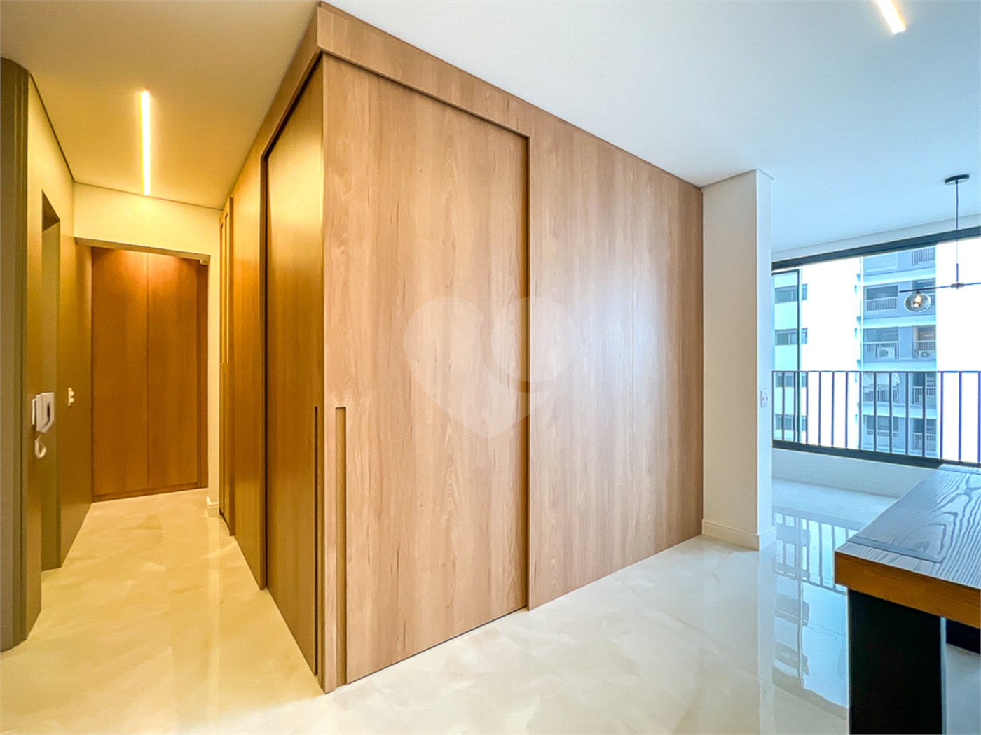 Apartamento à venda com 2 quartos, sendo 1 suíte, em Santo Amaro, São Paulo, SP