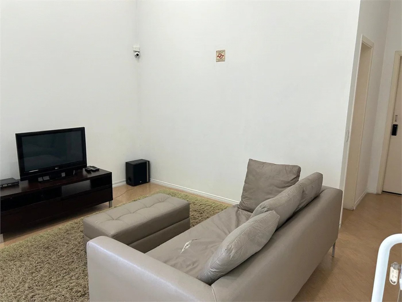 Apartamento à venda com 2 quartos, sendo 1 suíte,  em Vila Romana, São Paulo, SP