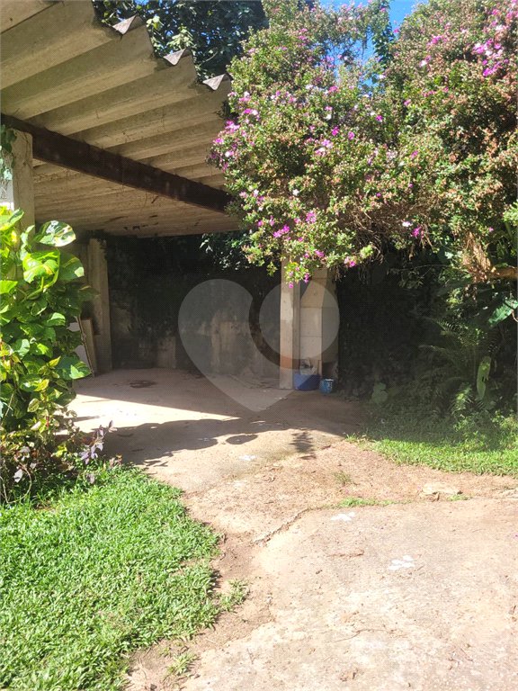 Chácara à venda com 3 quartos em Parque Alvorada, Suzano, SP