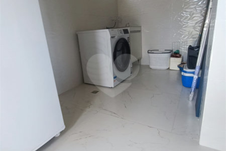 Casa à venda com 3 quartos, sendo 1 suíte, em Caminho de Búzios, Cabo Frio, RJ
