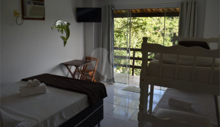 Hotel à venda com 13 quartos, sendo 12 suítes, em Alto de Búzios, Armação dos Búzios, RJ