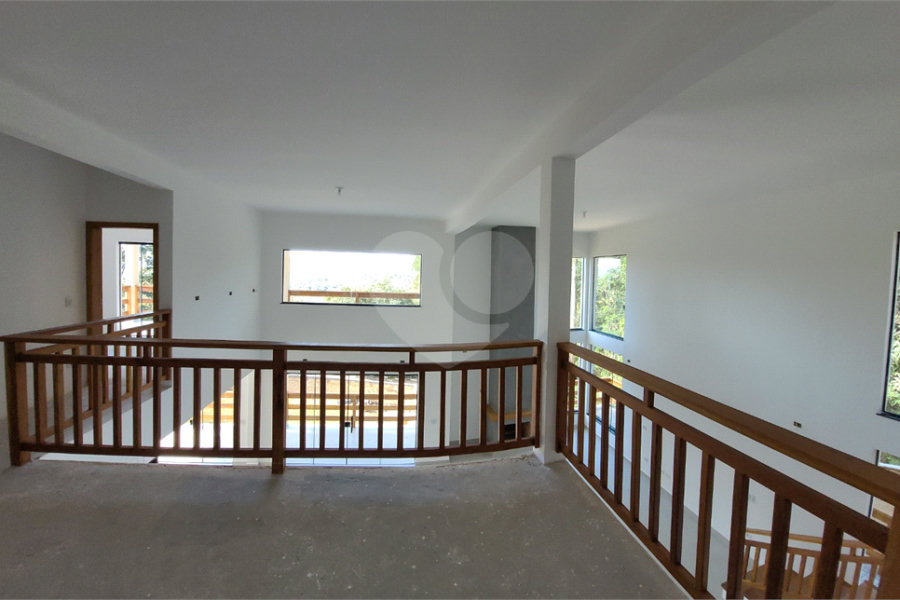 Casa à venda com 4 suítes no condomínio Sausalito, Mairiporã - SP