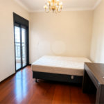 Apartamento à venda com 4 quartos, sendo 1 suíte, em Moema, São Paulo, SP