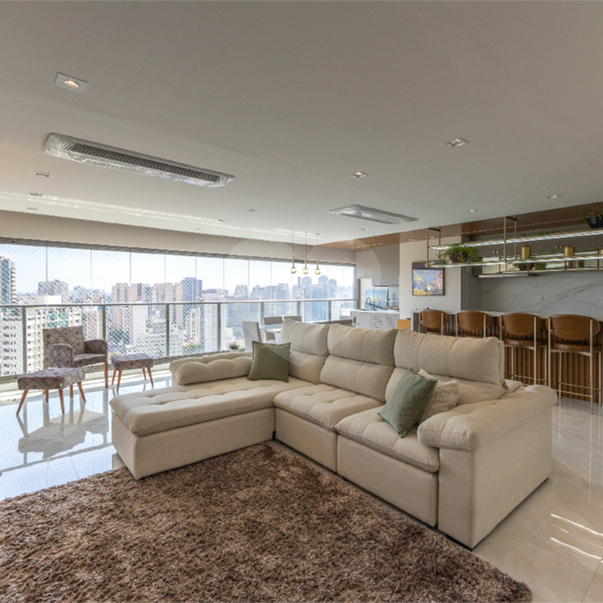 Apartamento à venda com 4 quartos, sendo 2 suítes, em Campo Belo, São Paulo, SP
