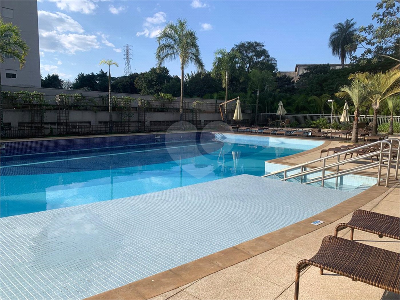 Apartamento para alugar com 2 quartos, sendo 1 suíte, em Vila Anastácio, São Paulo, SP