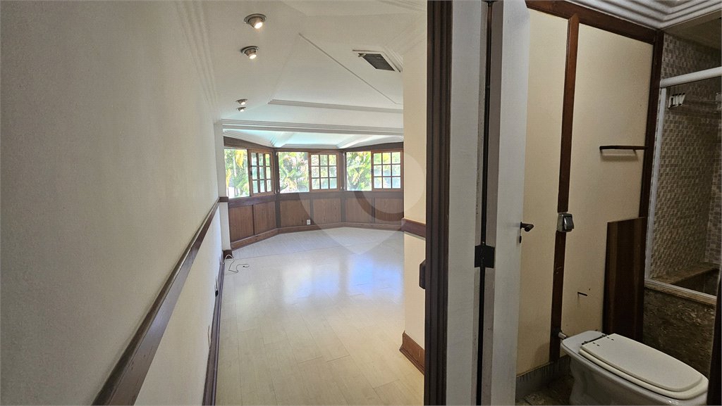 Casa em condomínio à venda com 5 quartos, sendo 3 suítes, em Barra da Tijuca, Rio de Janeiro, RJ