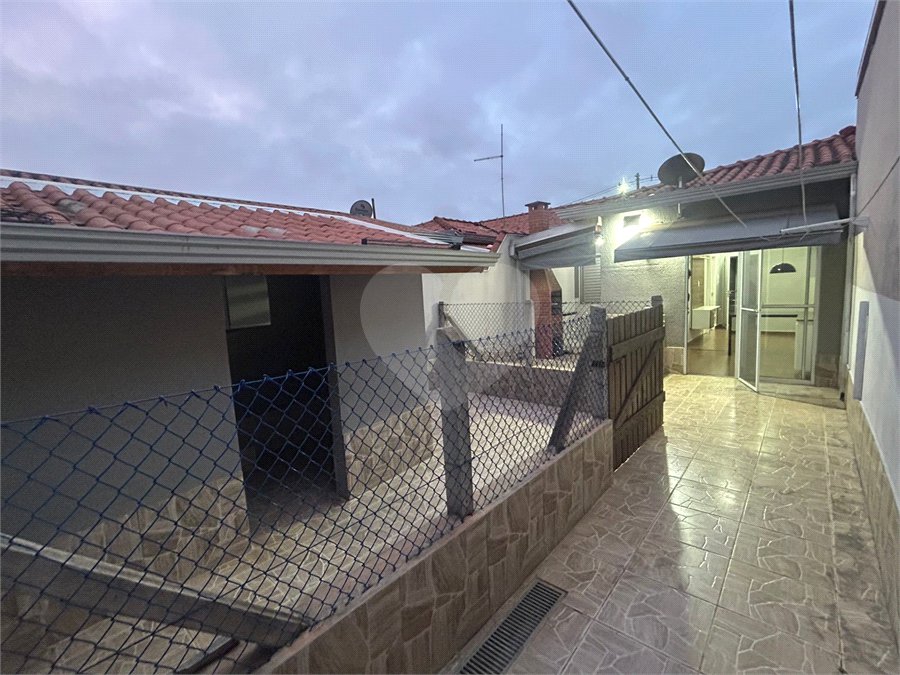 Casa à venda com 2 quartos no condomínio Residencial Moradas, Itapetininga - SP