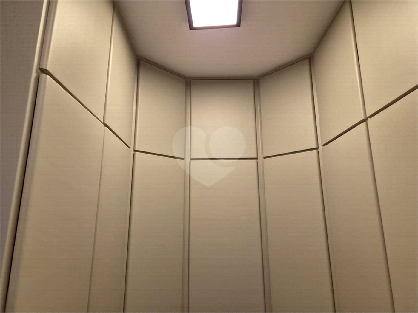 Apartamento à venda ou para alugar com 4 quartos, sendo 2 suítes, em Santana, São Paulo, SP