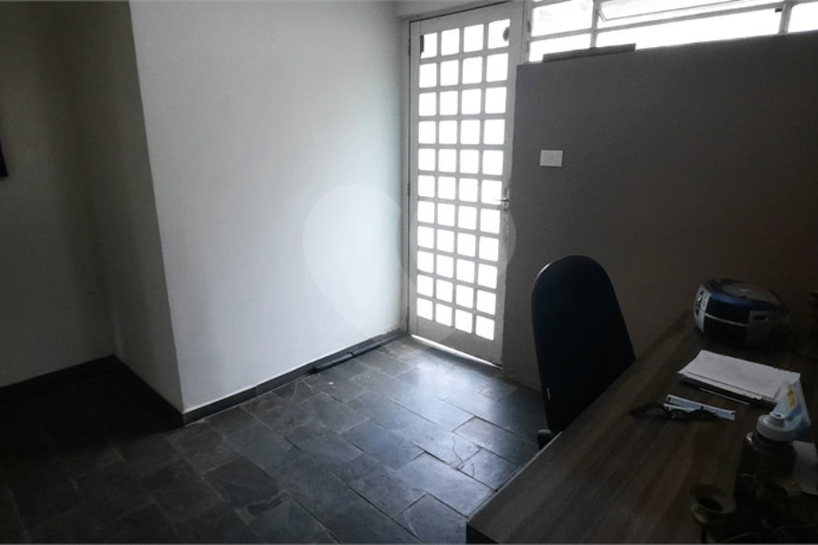 Casa à venda com 3 quartos, sendo 1 suíte, no condomínio Alpes da Cantareira, Mairiporã - SP