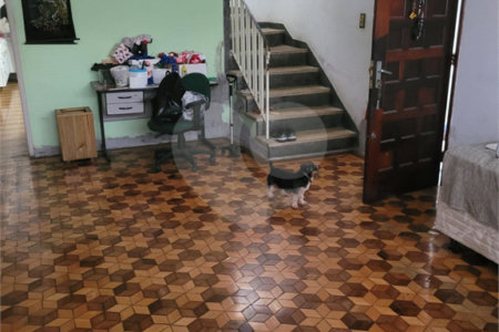 Sobrado à venda com 3 quartos em Vila Marari, São Paulo, SP