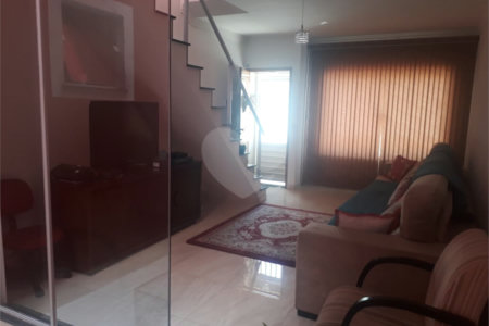 Sobrado à venda com 3 suítes em Vila Aurora (zona Norte), São Paulo, SP