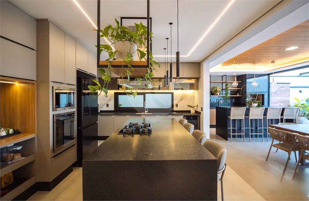 Casa à venda com 7 suítes no condomínio Residencial Duas Marias, Indaiatuba - SP