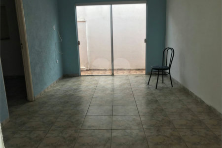 Casa para venda ou locação na Vila Prado