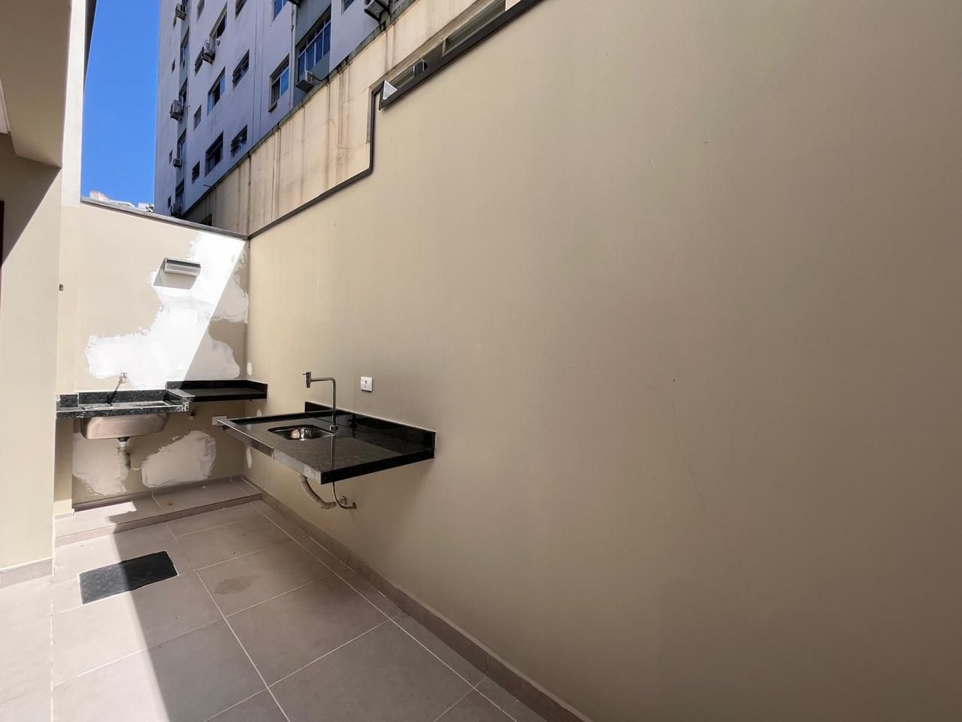 Casa com 2 dormitórios à venda, 88 m² por R$ 845.000,00 - Ponta da Praia - Santos/SP