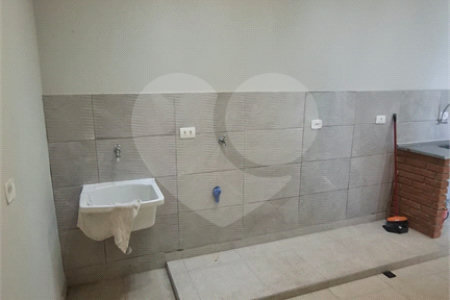 Casa Térrea à venda com 2 quartos em Tucuruvi, São Paulo, SP