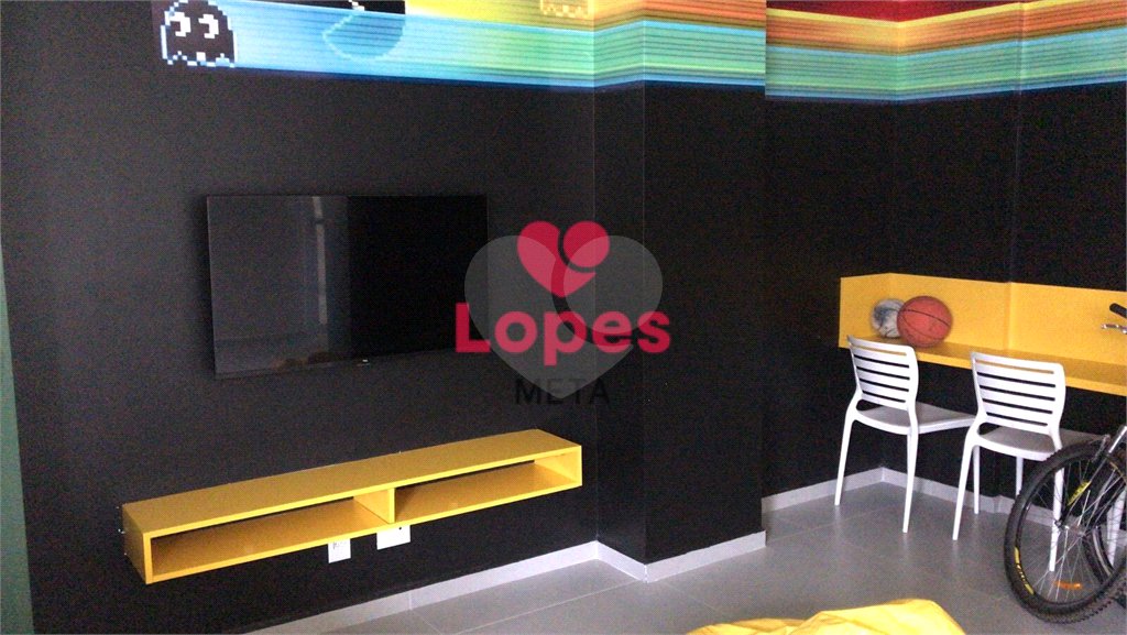Apartamento à venda com 2 quartos, sendo 1 suíte, no Centro, Jacareí, SP