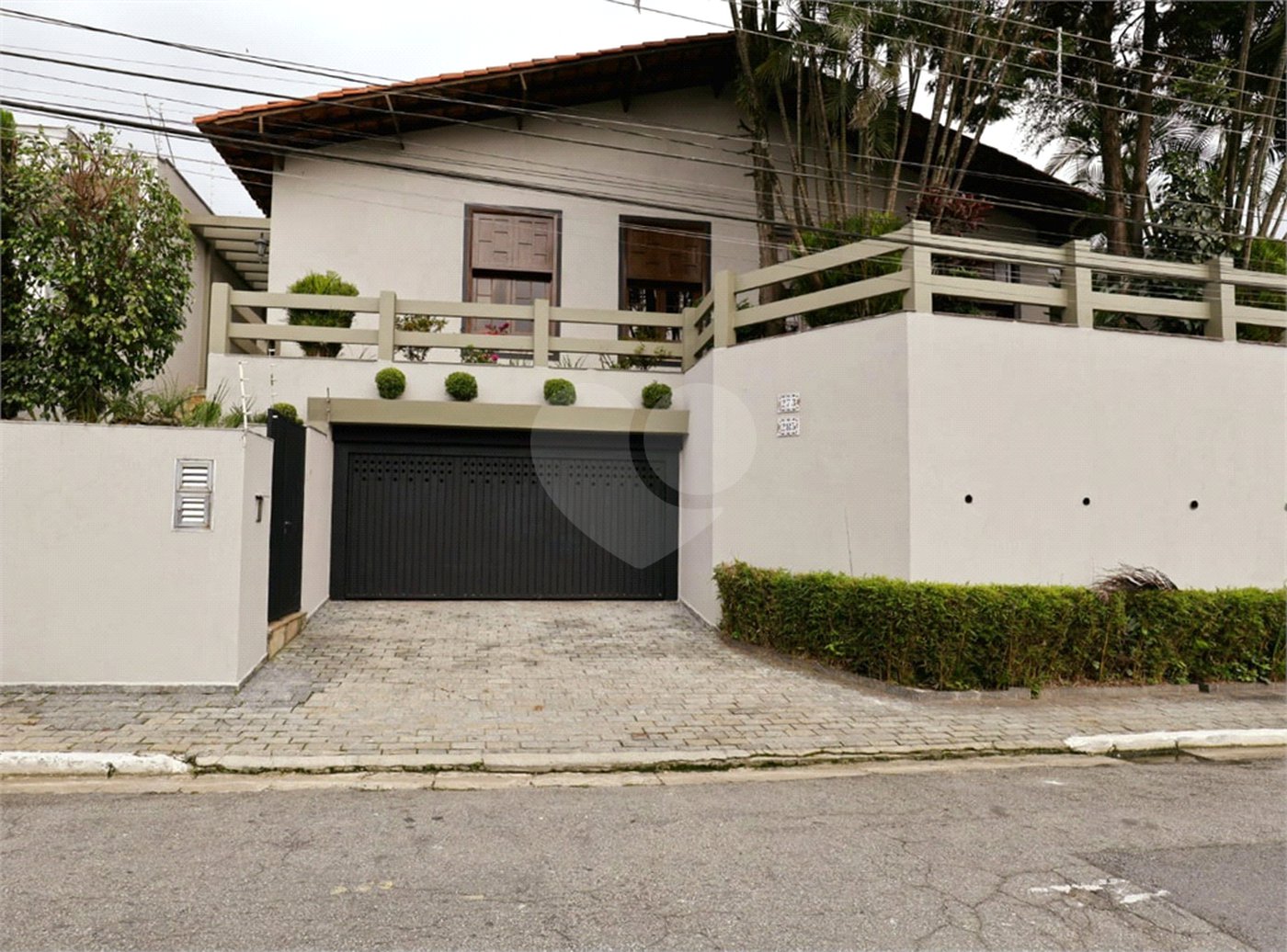 Casa à venda com 4 quartos, sendo 2 suítes, em Jardim São Bento, São Paulo, SP