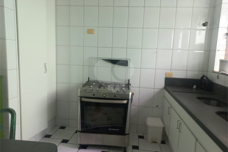 Casa à venda com 3 quartos, sendo 2 suítes, em Morumbi, São Paulo, SP