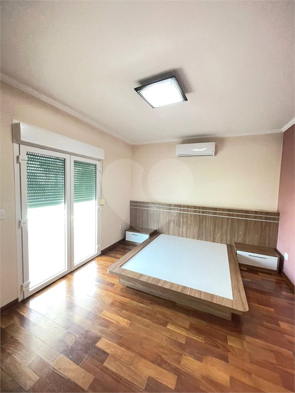 Casa à venda ou para alugar com 3 quartos, sendo 1 suíte, no condomínio Villagio Bella Citta, Mogi das Cruzes - SP