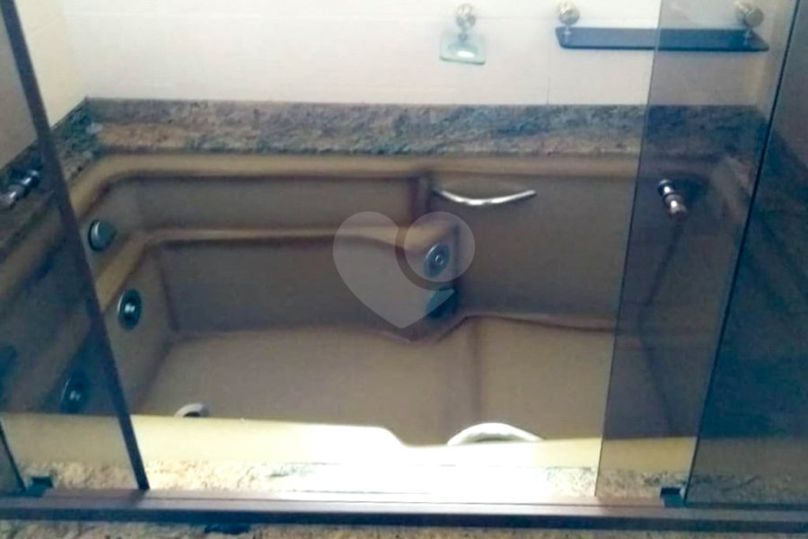 Sobrado à venda com 3 quartos, sendo 1 suíte, em Mooca, São Paulo, SP