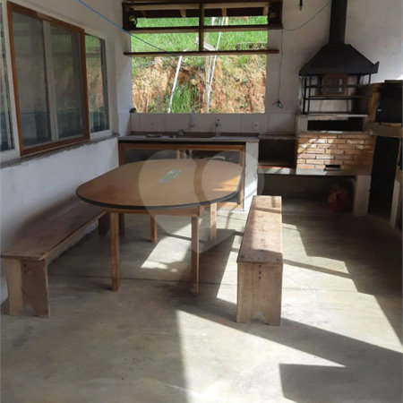 Sítio à venda com 3 quartos, sendo 1 suíte,  no Centro, Biritiba-mirim, SP