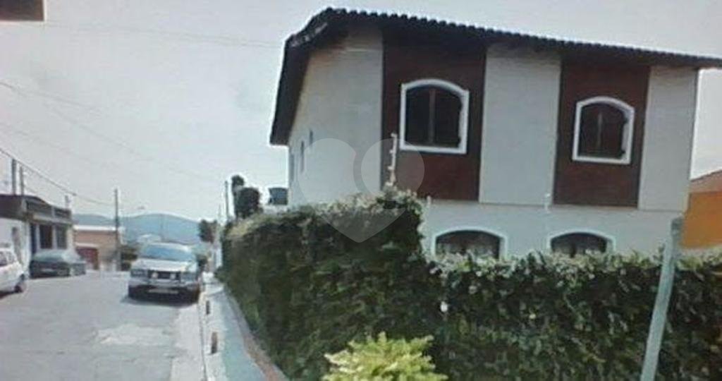 Sobrado à venda com 3 quartos, sendo 1 suíte,  no Brasilândia, São Paulo, SP