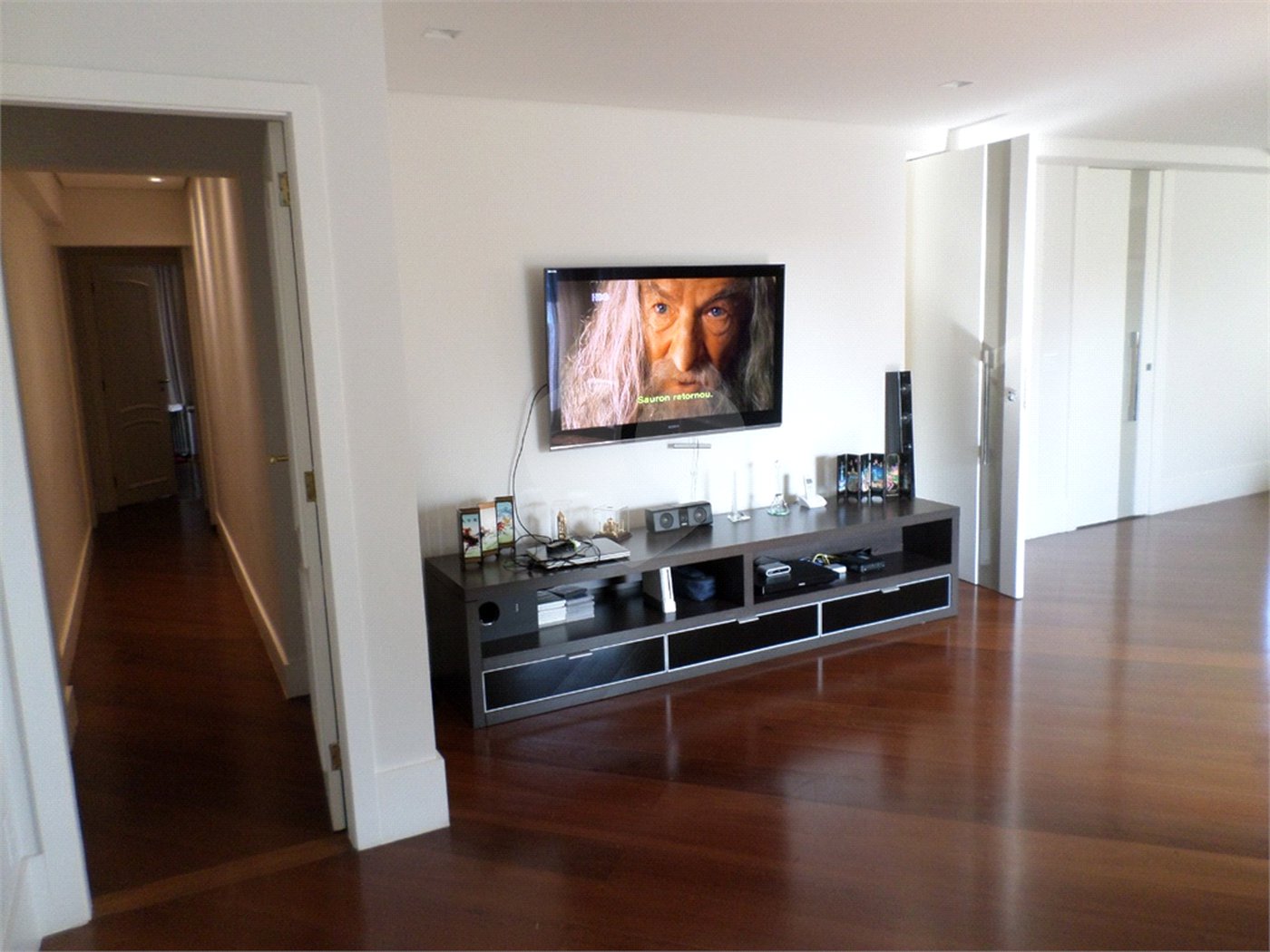 Apartamento à venda com 4 quartos, sendo 2 suítes, em Jardim Londrina, São Paulo, SP