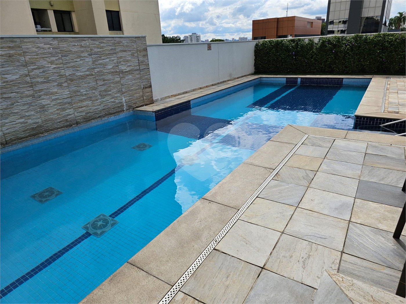 Apartamento à venda com 2 quartos, sendo 1 suíte, em Alto da Boa Vista, São Paulo, SP