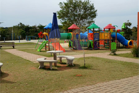 Casa à venda com 3 quartos, sendo 1 suíte, no condomínio Jardim, Sorocaba - SP