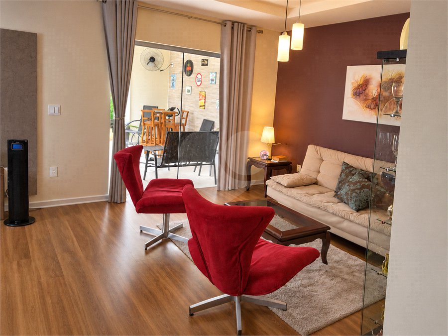 Casa à venda com 3 suítes no condomínio Golden Park Residence, Sorocaba - SP