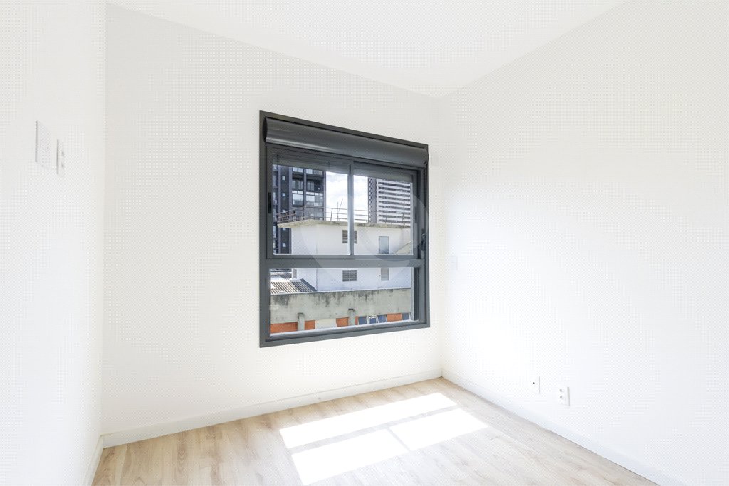 Apartamento à venda com 2 suítes em Pinheiros, São Paulo, SP