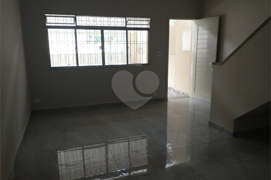Sobrado à venda com 4 quartos em Vila Maria, São Paulo, SP