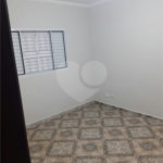 Casa à venda com 4 quartos em Lopes de Oliveira, Sorocaba, SP