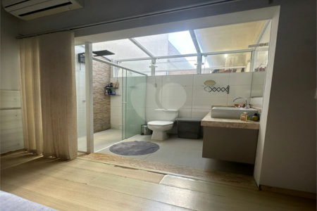 Casa térrea 2 quartos 1 suíte e piscina. Jardim Embaré