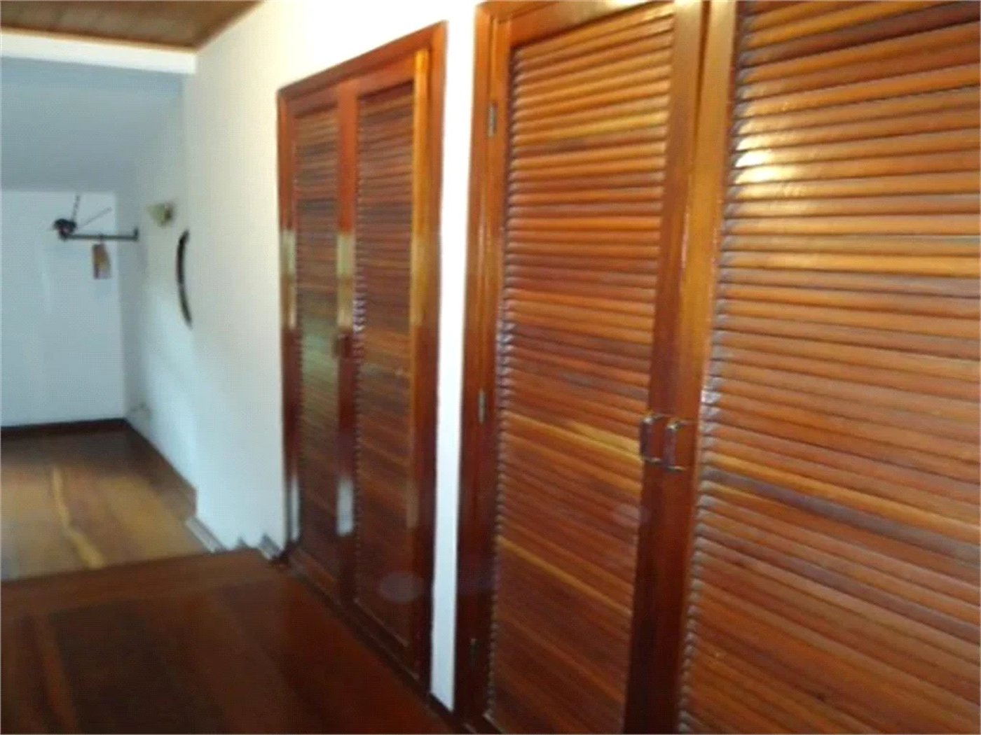 Sobrado à venda ou para alugar com 2 suítes em Paraisópolis, São Paulo, SP