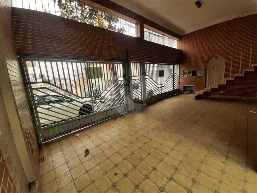 Sobrado à venda com 2 quartos em Vila Margarida, São Paulo, SP