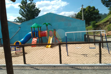 Casa à venda com 2 quartos no condomínio Clube de Campo Fazenda, Itatiba - SP