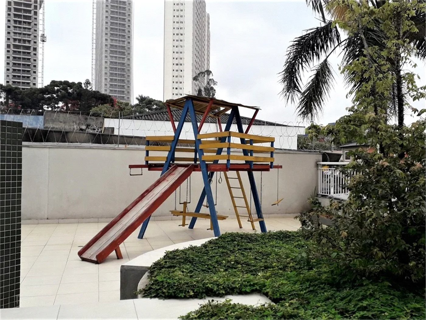 Apartamento à venda com 3 quartos, sendo 1 suíte, em Jardim Umarizal, São Paulo, SP