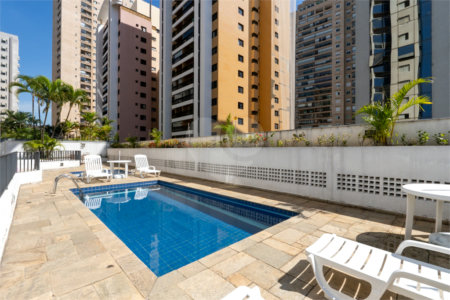 Apartamento à venda com 2 suítes em Brooklin, São Paulo, SP