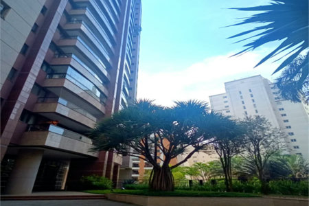 Apartamento à venda com 3 suítes em Vila Suzana, São Paulo, SP